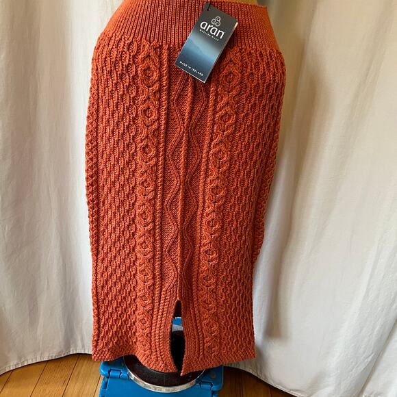 ARAN Woollen Mills merino wool cable knit midi form fit burnt orange skirt NWT - Picture 2 of 9